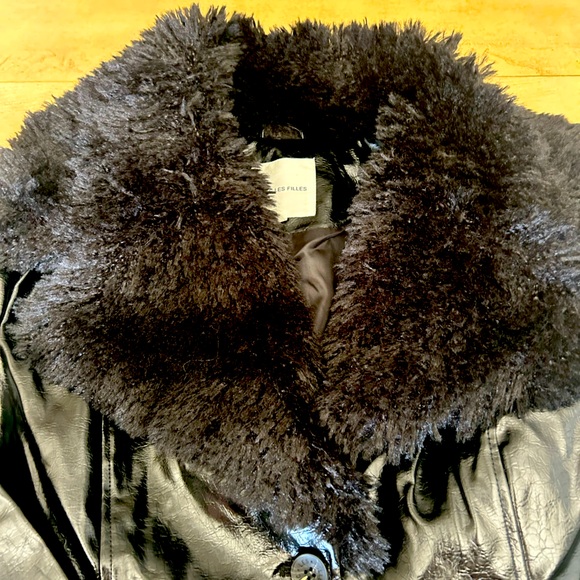 Avec Les Filles Patent Faux Fur Trimmed Trench Coat Size Large - Picture 9 of 9